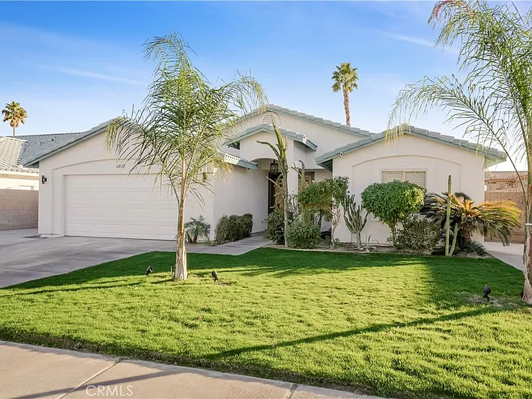 68135 Tachevah Dr — Photo 2