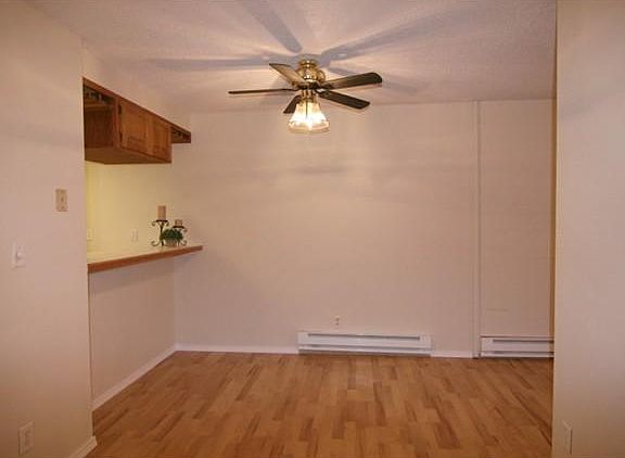 4th image of 14725 NE 32nd St APT B107