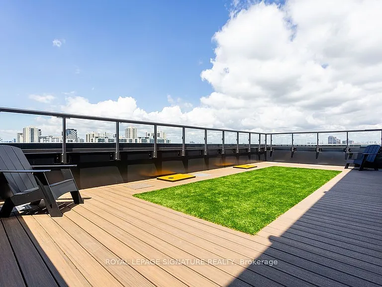 1660 Bloor St W #1204 — Photo 39