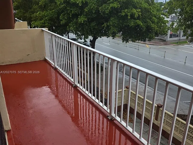 1175 Normandy Dr #3B — Photo 3