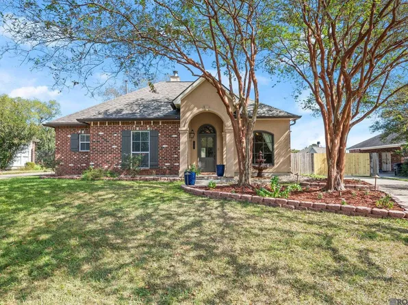 18337 Lake Orchid Dr, Baton Rouge, LA 70817