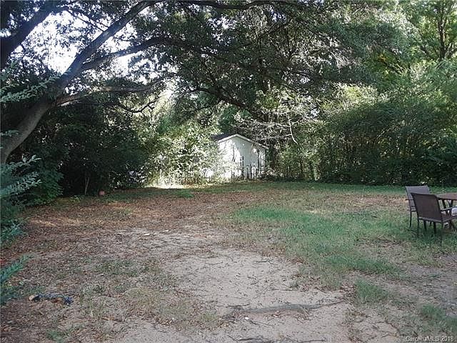 1st image of 212 Pawley Dr