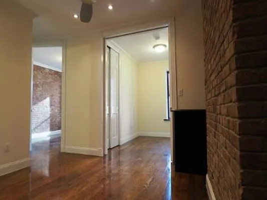 Rented by Centennial Properties NY | media 21