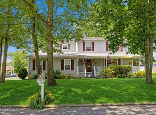 1130 Sylvan Dr, Toms River, NJ 08753