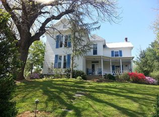 64 Old Hollow Rd, Buchanan, VA 24066