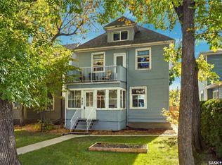 332 10th St E, Saskatoon, SK S7N0C7