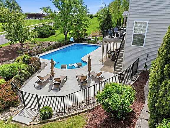 2nd image of 319 Braeswick Dr