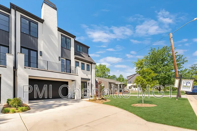 4 bed, 3.5 bath, $6,500 — Photo 2