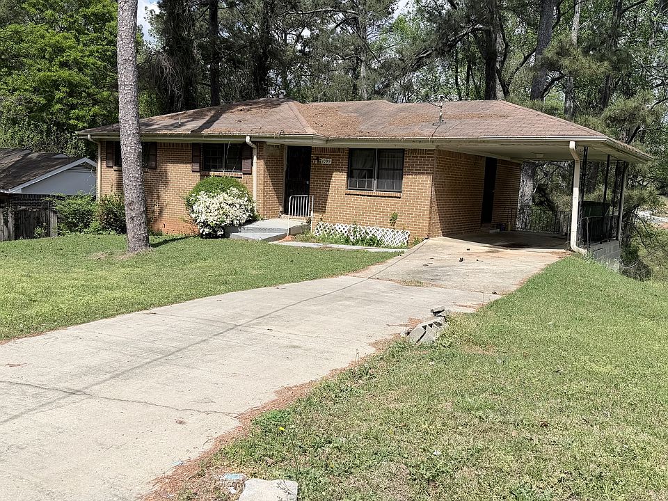 1st image of 1099 Forest Valley Dr SE
