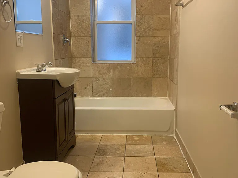 4830 W Adams St #2 — Photo 9