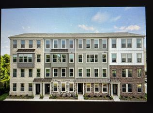 503 Tassita Ln #B, Manassas, VA 20111