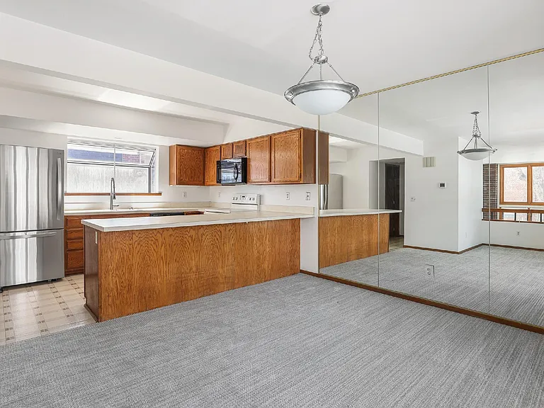 932 E Ellsworth Ave #A — Photo 13