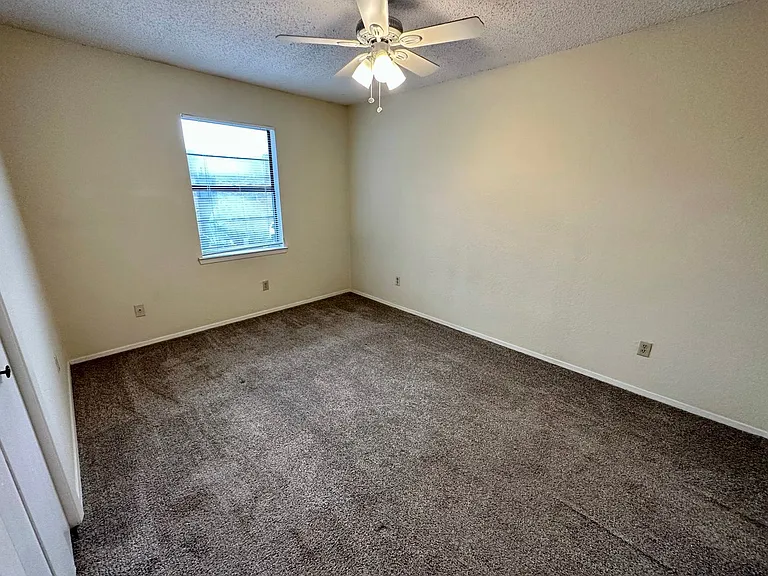 1421 S 12th St #209 — Photo 8
