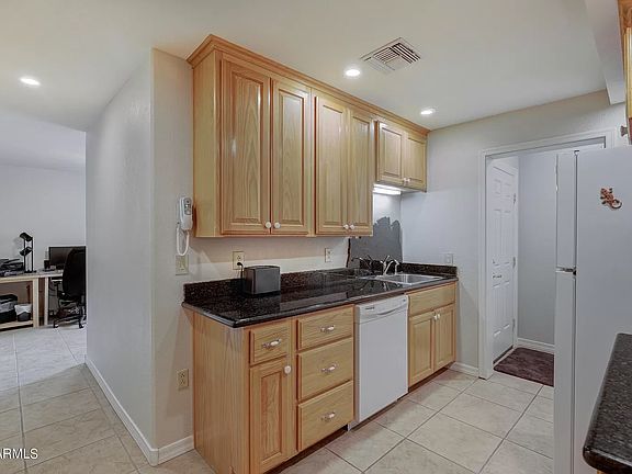 4th image of 16228 E Balsam Dr #1