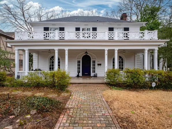 105 Colonial Ct, Little Rock, AR 72205