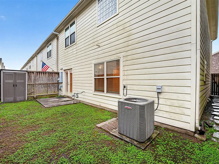 3730 Main Poplar Dr — Photo 34
