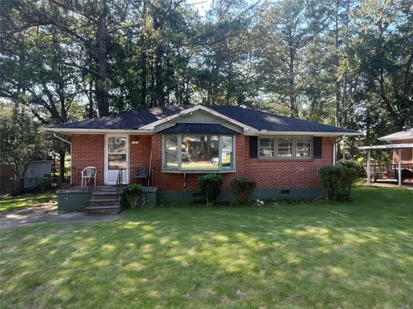 1101 Lloyd Dr, Forest Park, GA 30297