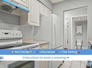 1945 Woodway Pl #102, Burnaby, BC V5B4S4