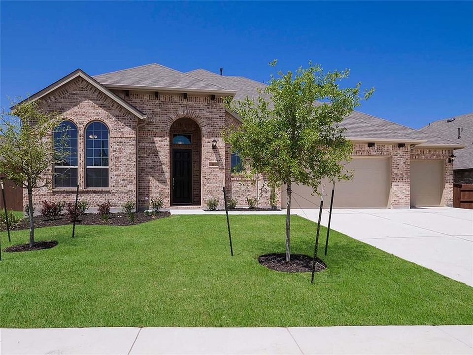 1st image of 115 Regents Ln