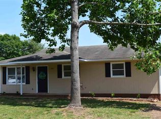 232 Wingo Rd, Wellford, SC 29385