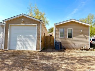 27 Prairie Sun Ct, Swift Current, SK S9H3X6