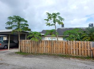 9143 SW 5th St APT B, Boca Raton, FL 33428