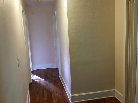 5th image of 114 Czar Ln