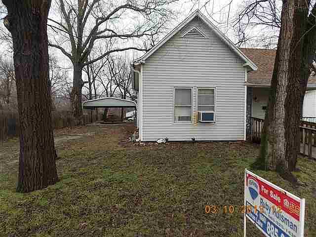 2nd image of 308 N 7th St