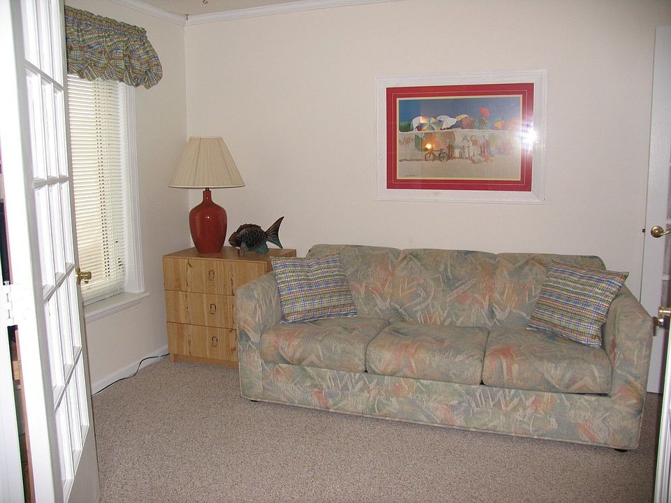 Den--3rd BR with QSS