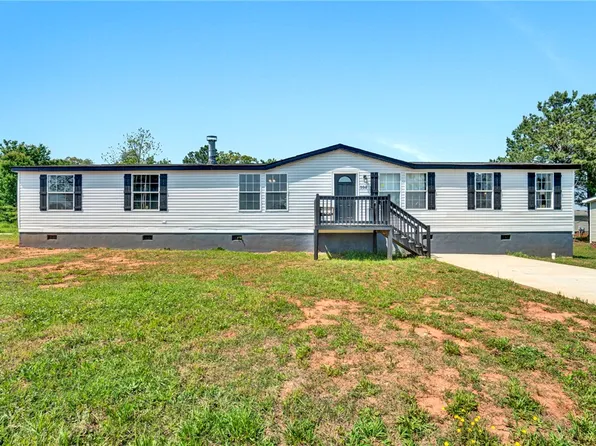 104 Garrett Maxwell Rd, Anderson, SC 29626