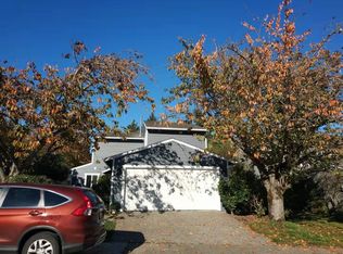 13322 NE 136th Pl, Kirkland, WA 98034