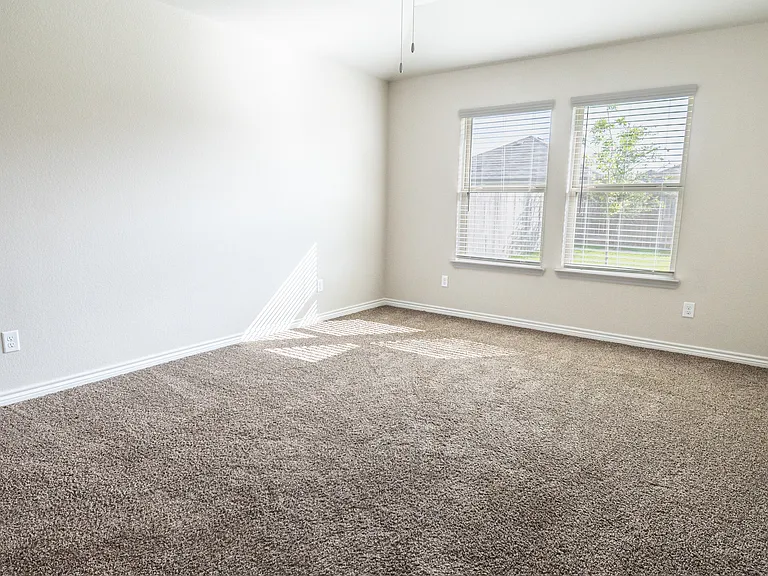 2111 Chief St — Photo 14