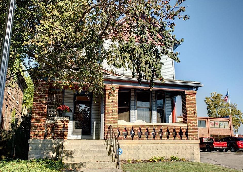 1st image of 14 Floral Ave