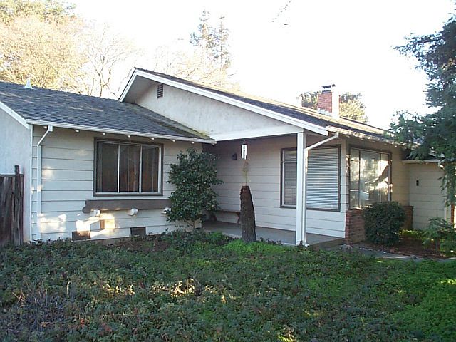 2nd image of 12174 Woodside Dr
