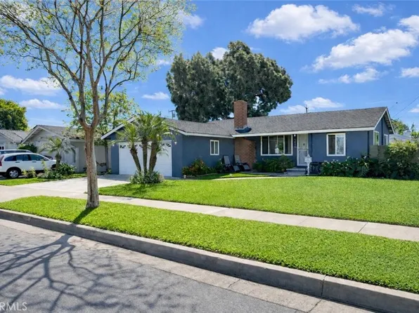 5686 Panama Dr, Buena Park, CA 90620