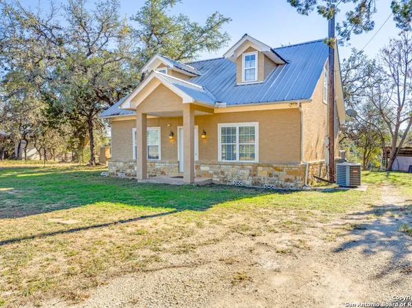 2059 RIO RANCHERO, Pipe Creek, TX 78063