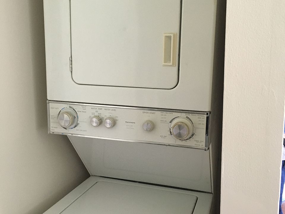 1st image of 6103 Glenmoor Dr #6103