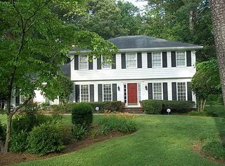 3924 Woodyhill Dr, Lithonia, GA 30038