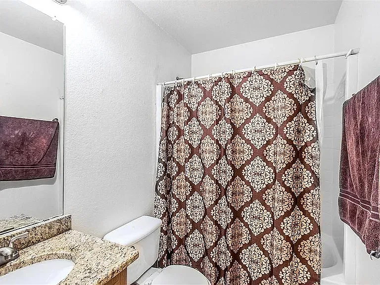 1214 Varacruz Dr — Photo 12