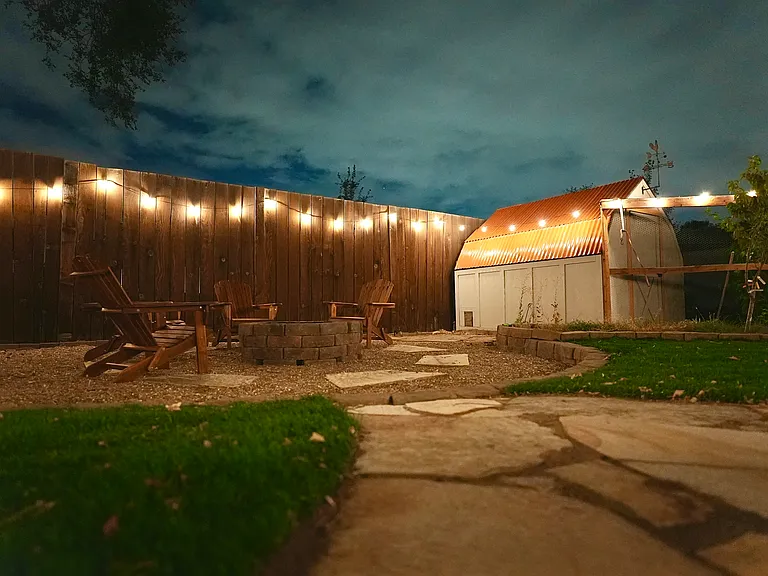 S Normandie Ln — Photo 4