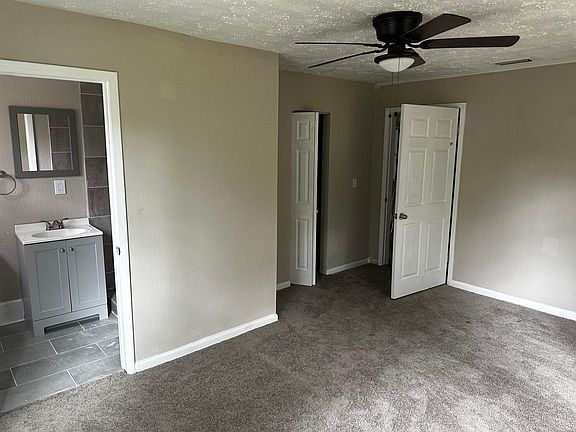 5th image of 1532 E 20th St