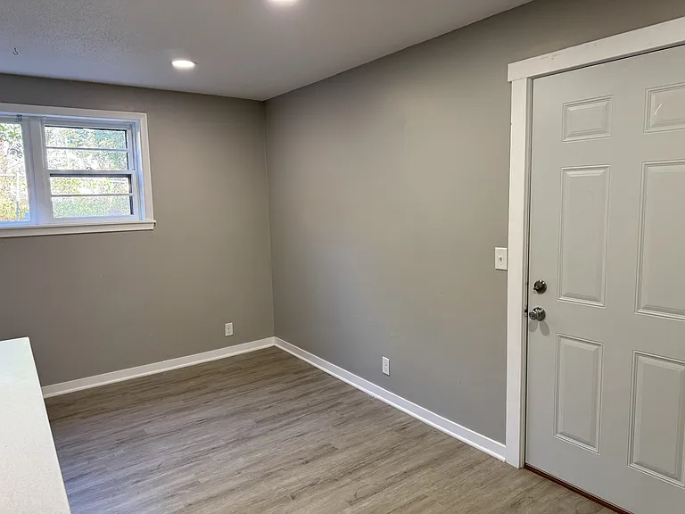 1010 S 29th St #7 — Photo 11