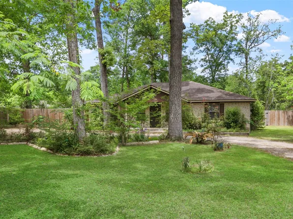 10775 Royal Forest Dr, Conroe, TX 77303