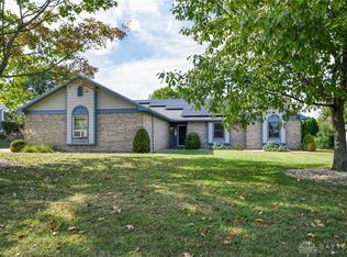3386 Fairwood Dr, Dayton, OH 45432