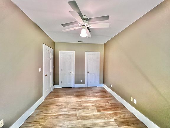 4th image of 419 E Amelia St #419