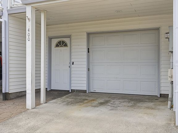 3rd image of 400 SE 2nd St