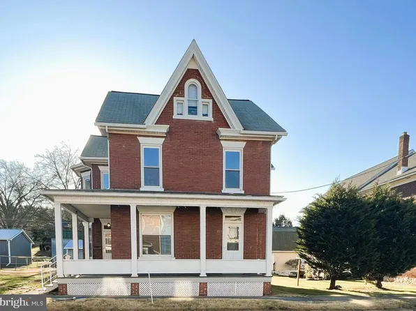 457 N 4th St, Newport, PA 17074