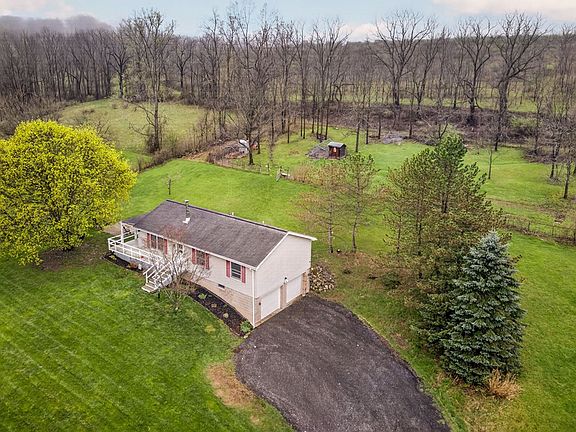 3rd image of 4618 Cole Rd
