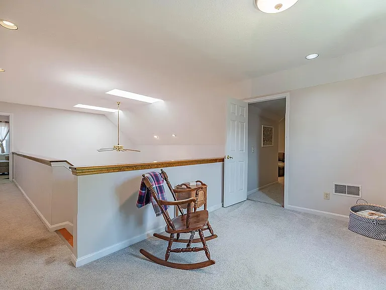 3904 Vantage Pl — Photo 18