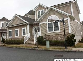 46 Tides Ln, Staten Island, NY